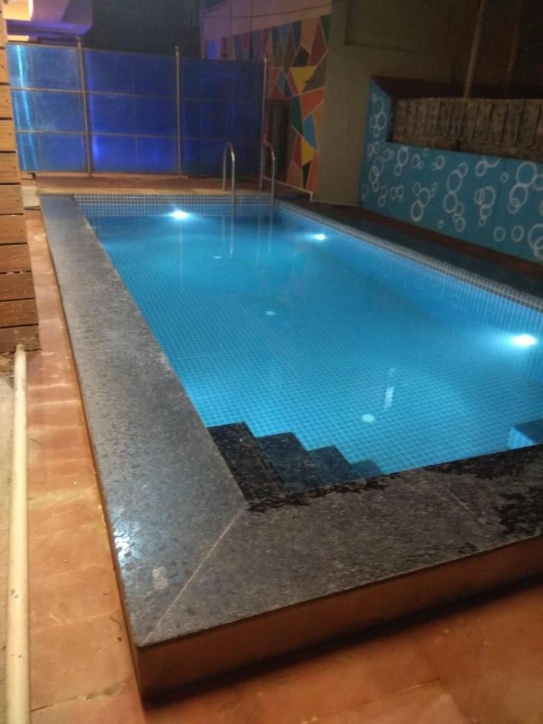 Hotel Phoenix Lonavala Luaran gambar