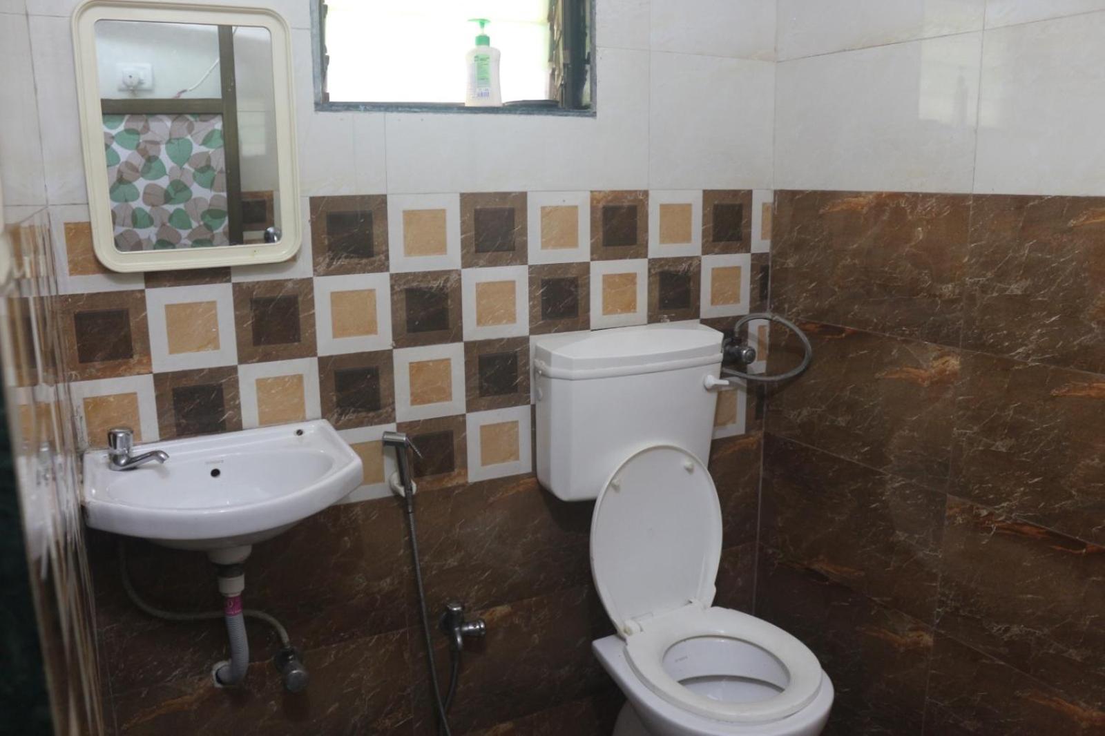 Hotel Phoenix Lonavala Luaran gambar