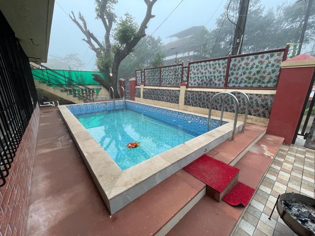 Hotel Phoenix Lonavala Luaran gambar